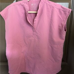 FIGS scrubs Women's Pink/mauve set